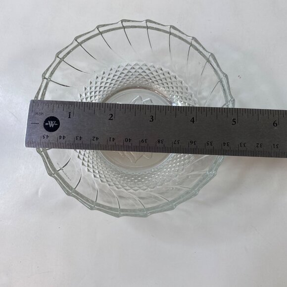 3 Crystal Glass Lidded Bowls Candy Dishes Textured Etched Swirl Design Vintage - Picture 9 of 10